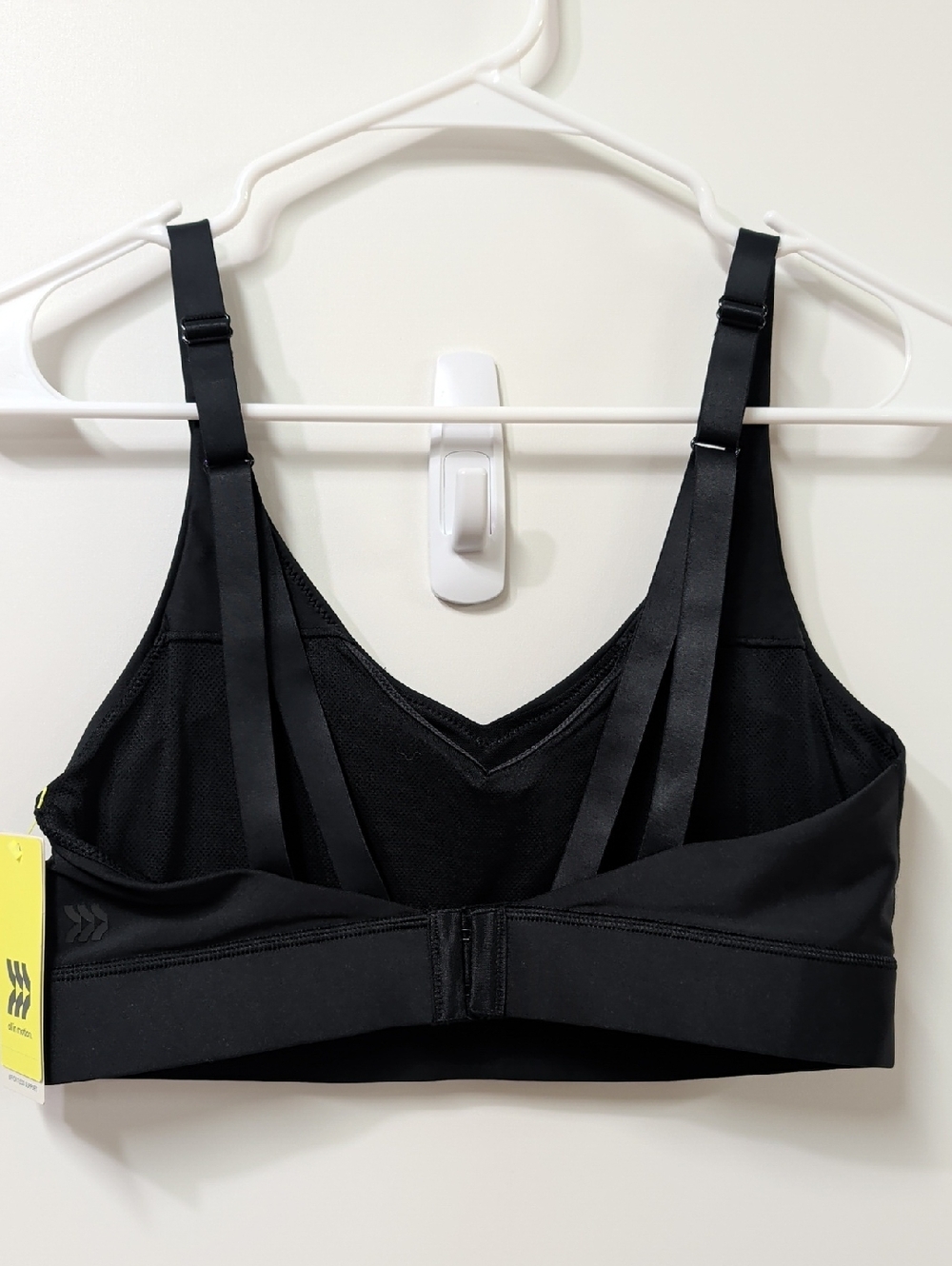 All In Motion Black Effortless Support Size Small - Picture 4 of 5